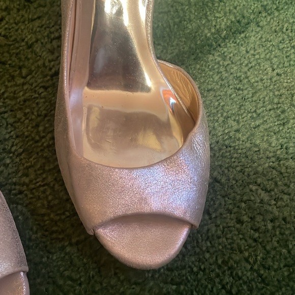 Elegant Silver and Crystal Embellished Clutch - Picture 6 of 6